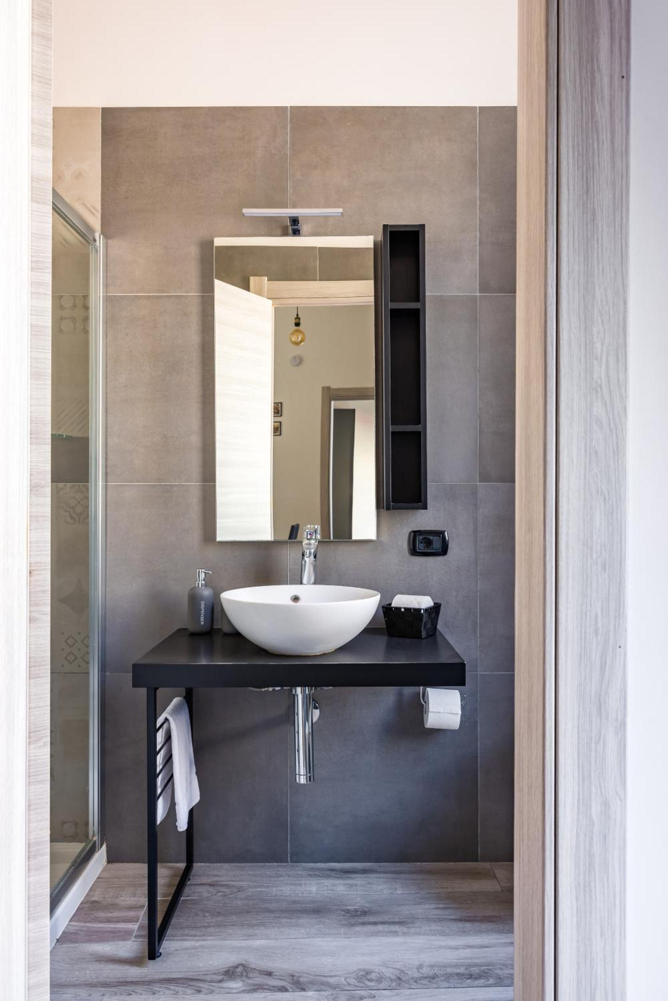 Palazzo Mormando - Modern Apartment 나폴리 외부 사진