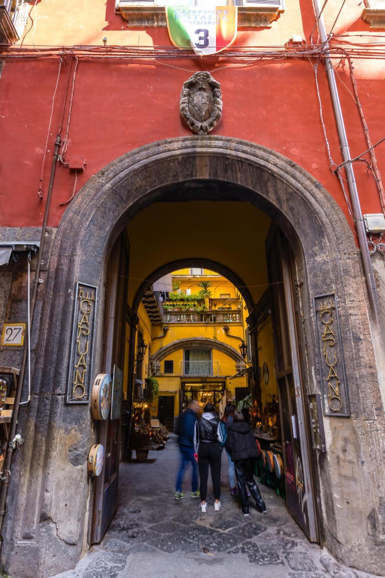 Palazzo Mormando - Modern Apartment 나폴리 외부 사진
